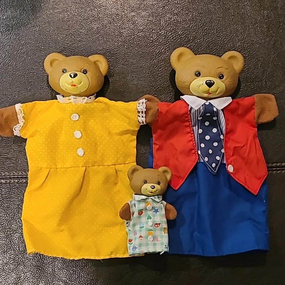 RARE FIND Vintage 3 Bears hand puppets 10 1/2